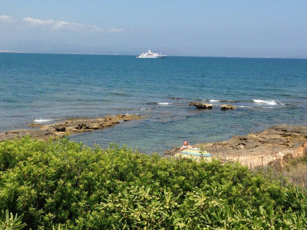 Hotel Es Blau Des Nord Arta Bagian luar foto
