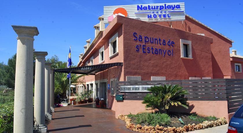 Hotel Es Blau Des Nord Arta Bagian luar foto