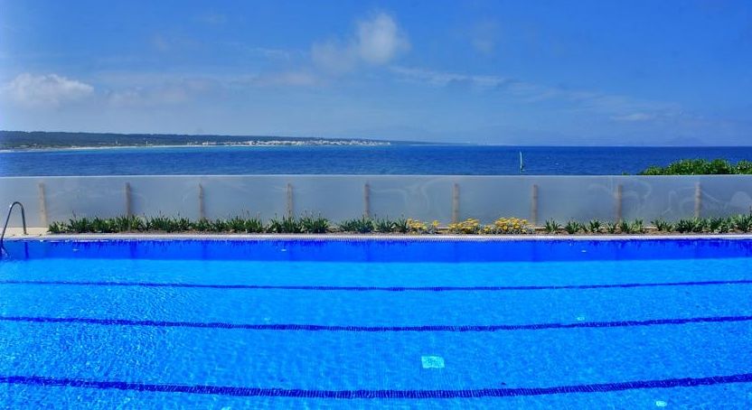 Hotel Es Blau Des Nord Arta Bagian luar foto